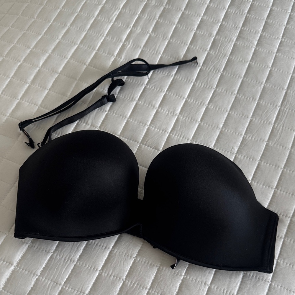 Victoria’s Secret Bombshell Strapless Convertible Bra - 36C
